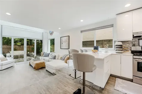 2792 SW 22nd Avenue Miami FL 33133