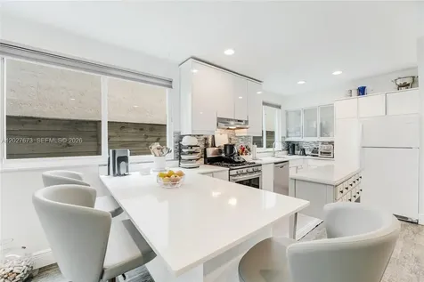 2792 SW 22nd Avenue Miami FL 33133