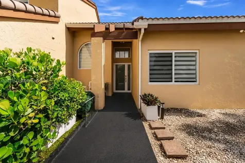 12745 SW 62nd Terrace Miami FL 33183