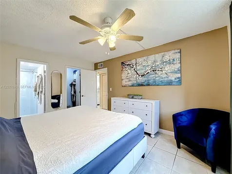 9350 Fontainebleau Boulevard Miami FL 33172
