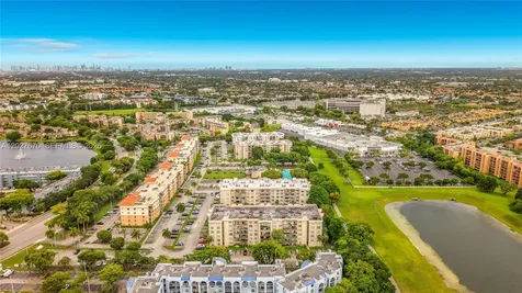 9350 Fontainebleau Boulevard Miami FL 33172
