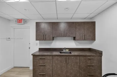 201 N University Drive Plantation FL 33324