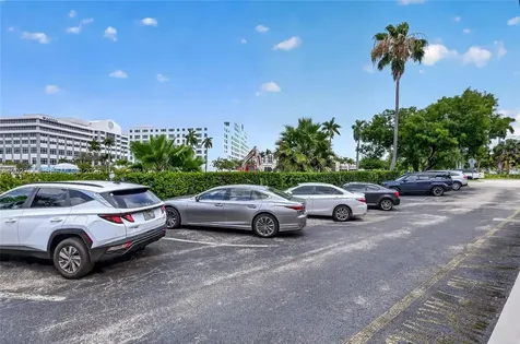 201 N University Drive Plantation FL 33324