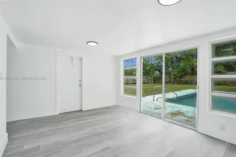 112 Edmund Road West Park FL 33023