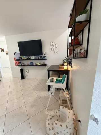 340 E 5th Street Hialeah FL 33010