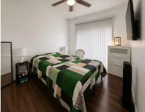 340 E 5th Street Hialeah FL 33010