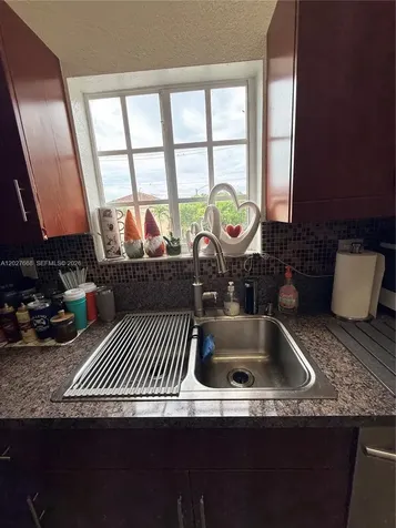 340 E 5th Street Hialeah FL 33010