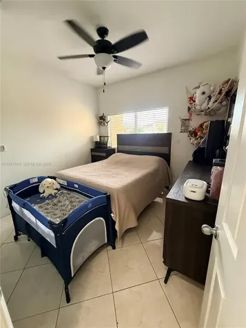 340 E 5th Street Hialeah FL 33010