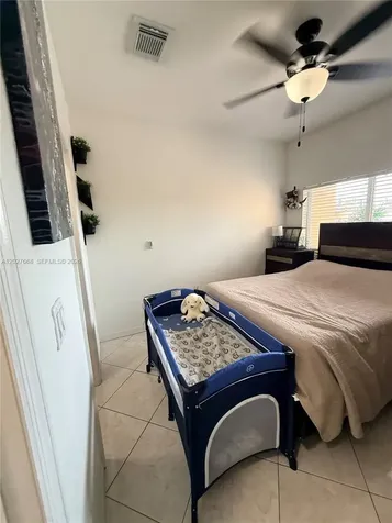 340 E 5th Street Hialeah FL 33010