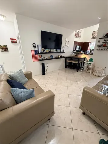 340 E 5th Street Hialeah FL 33010