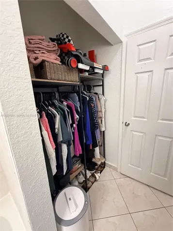340 E 5th Street Hialeah FL 33010