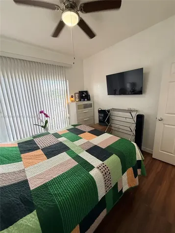 340 E 5th Street Hialeah FL 33010