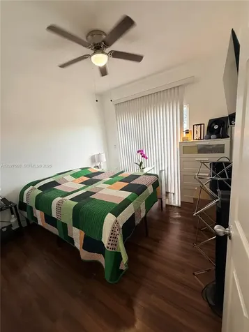 340 E 5th Street Hialeah FL 33010