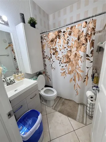 340 E 5th Street Hialeah FL 33010