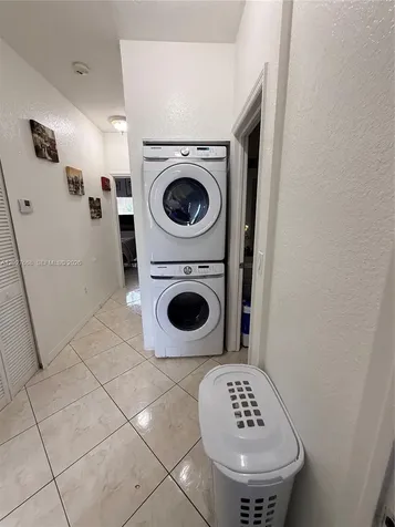 340 E 5th Street Hialeah FL 33010