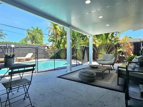 3602 NE 18th Avenue Oakland Park FL 33334