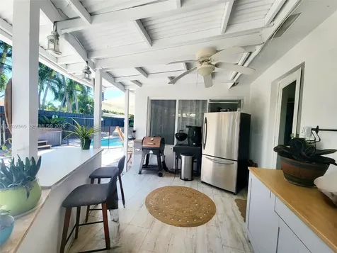 3602 NE 18th Avenue Oakland Park FL 33334