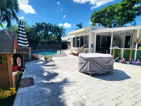 3602 NE 18th Avenue Oakland Park FL 33334