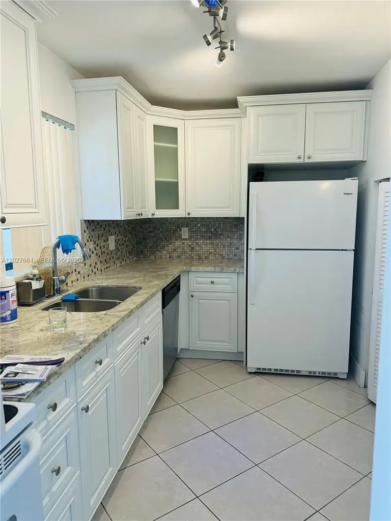 6885 NW 169th Street Hialeah FL 33015