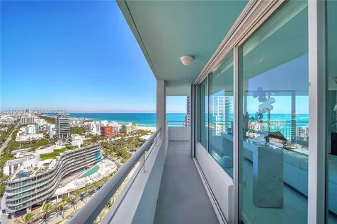 400 S Pointe Drive Miami Beach FL 33139