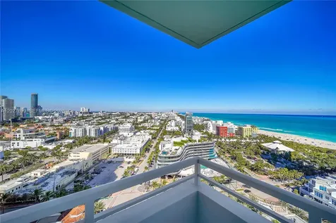 400 S Pointe Drive Miami Beach FL 33139