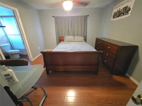 7255 NW 173rd Drive Hialeah FL 33015