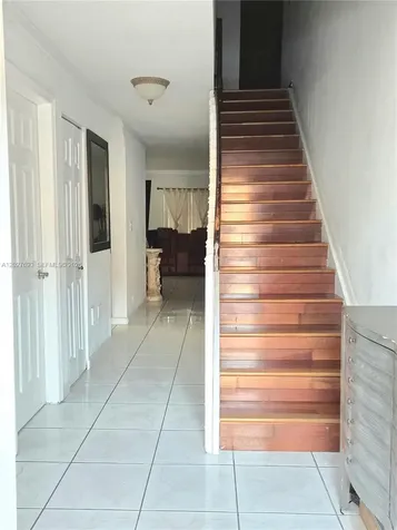 7255 NW 173rd Drive Hialeah FL 33015