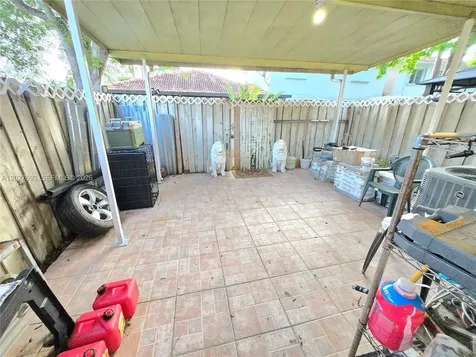 7255 NW 173rd Drive Hialeah FL 33015