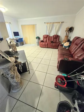 7255 NW 173rd Drive Hialeah FL 33015