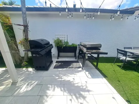 8020 SW 158th Avenue Miami FL 33193
