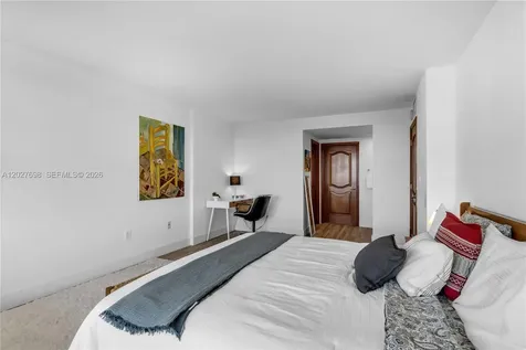 199 Ocean Lane Drive Key Biscayne FL 33149