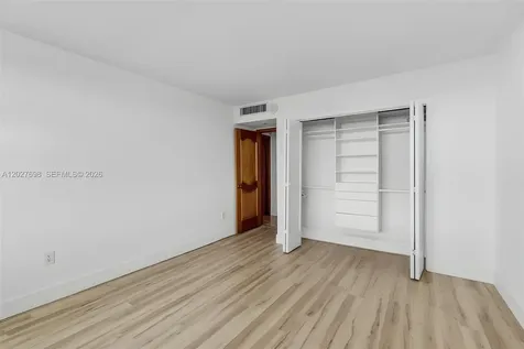 199 Ocean Lane Drive Key Biscayne FL 33149