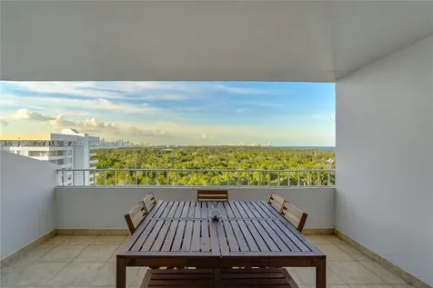 199 Ocean Lane Drive Key Biscayne FL 33149