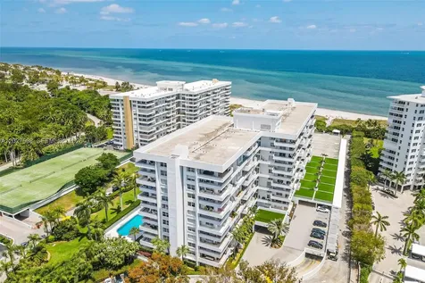 199 Ocean Lane Drive Key Biscayne FL 33149