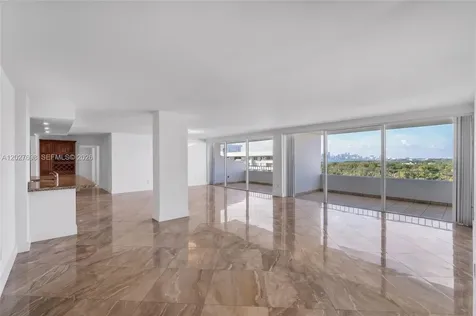 199 Ocean Lane Drive Key Biscayne FL 33149