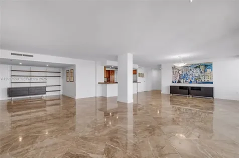 199 Ocean Lane Drive Key Biscayne FL 33149