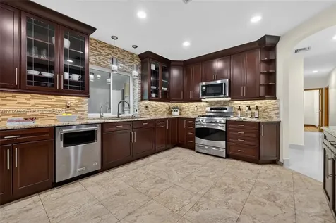 6125 SW 109th Street Pinecrest FL 33156