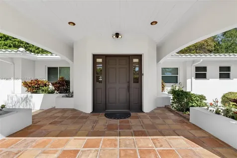 6125 SW 109th Street Pinecrest FL 33156