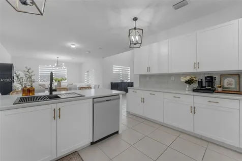 1400 SE 26th Road Homestead FL 33035