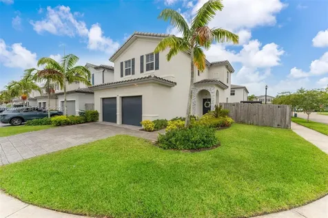 1400 SE 26th Road Homestead FL 33035