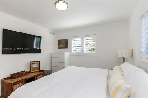 200 Galen Drive Key Biscayne FL 33149
