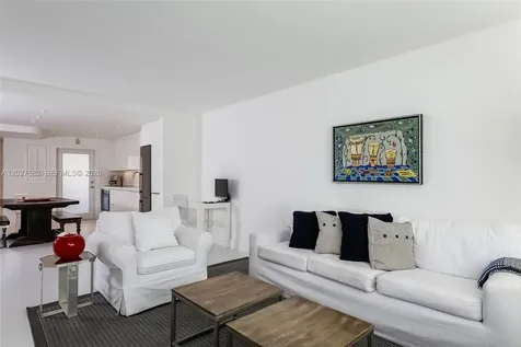 200 Galen Drive Key Biscayne FL 33149