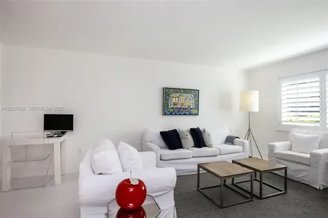 200 Galen Drive Key Biscayne FL 33149
