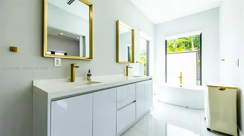 11450 SW 59th Terrace Miami FL 33173