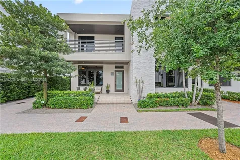 8162 NW 48th Terrace Doral FL 33166