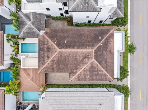 8162 NW 48th Terrace Doral FL 33166