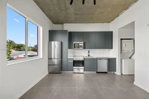 315 NW 32 Street Miami FL 33127