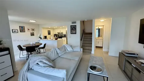4540 SW 68th Ct Circle Miami FL 33155
