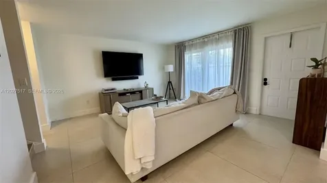 4540 SW 68th Ct Circle Miami FL 33155