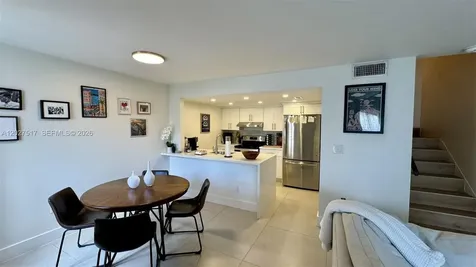 4540 SW 68th Ct Circle Miami FL 33155